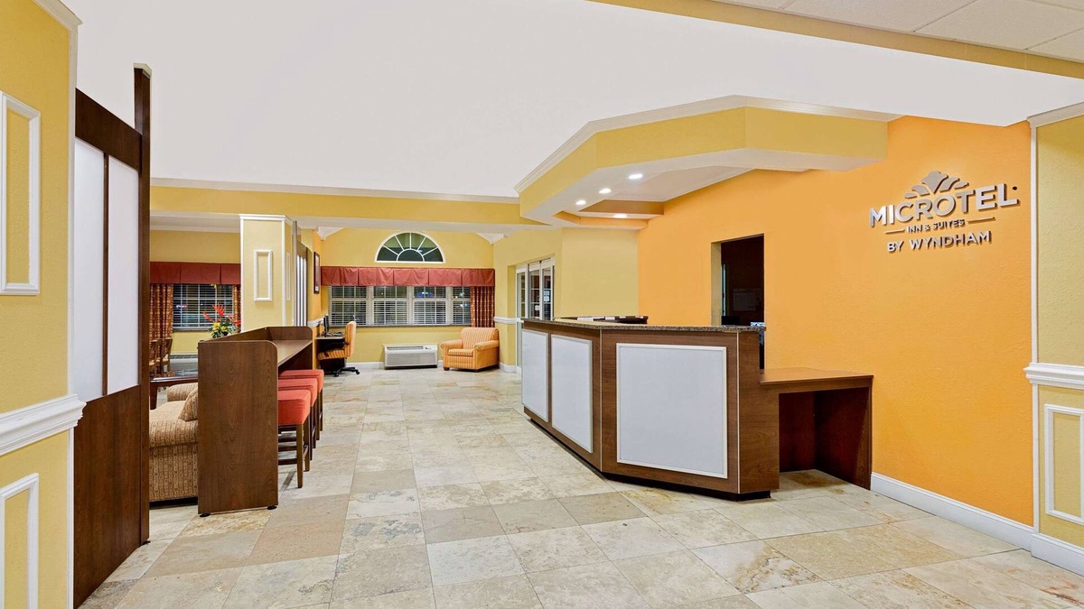 Princeton Hotel | Microtel Inn & Suites by Wyndham Princeton