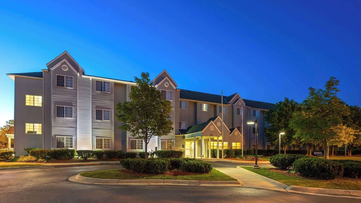 Thurston Hotel | Microtel Inn & Suites by Wyndham Ann Arbor