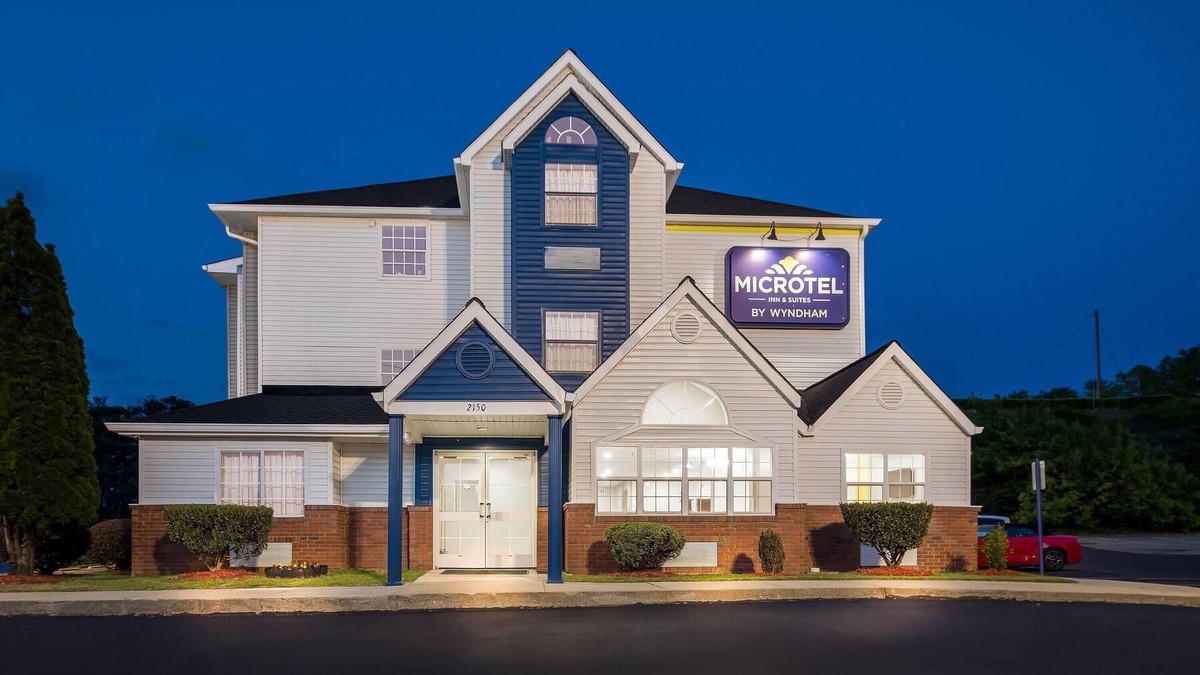 Norcross Hotel | Microtel Inn & Suites by Wyndham Norcross