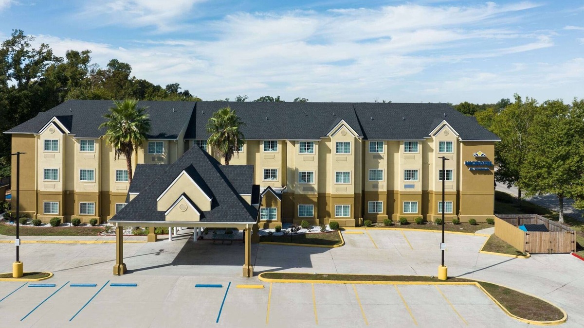 Bayou Cane Hotel | Microtel Inn & Suites by Wyndham Houma