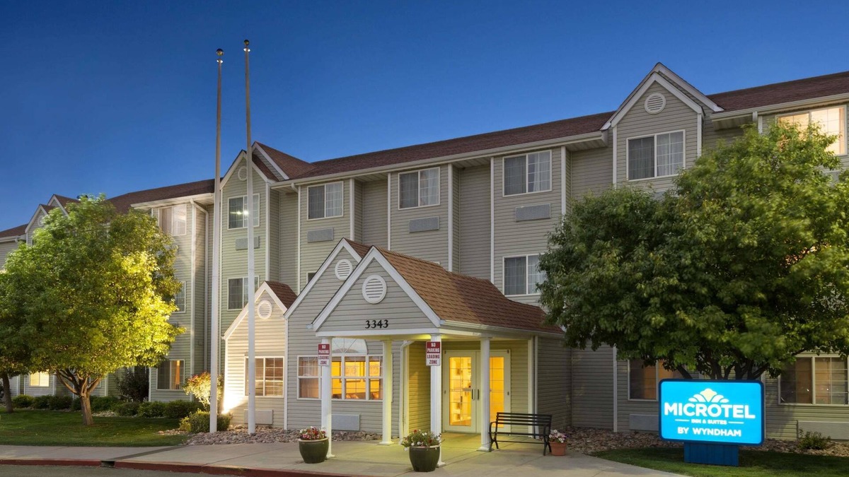 Pueblo Hotel | Microtel Inn & Suites by Wyndham Pueblo