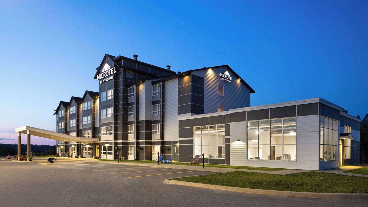 Timiskaming District Hotel | Microtel Inn & Suites by Wyndham Kirkland Lake