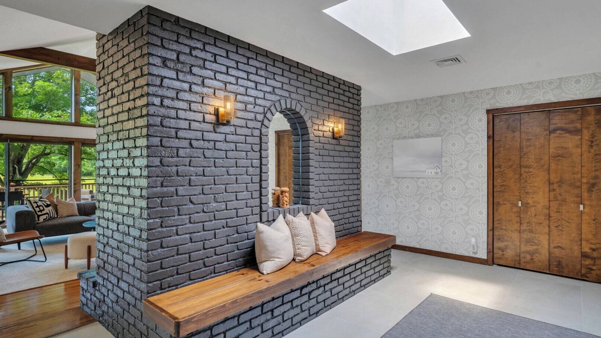 Salt Point House | Mid-century home on seven serene acres of rolling meadows with private pool.