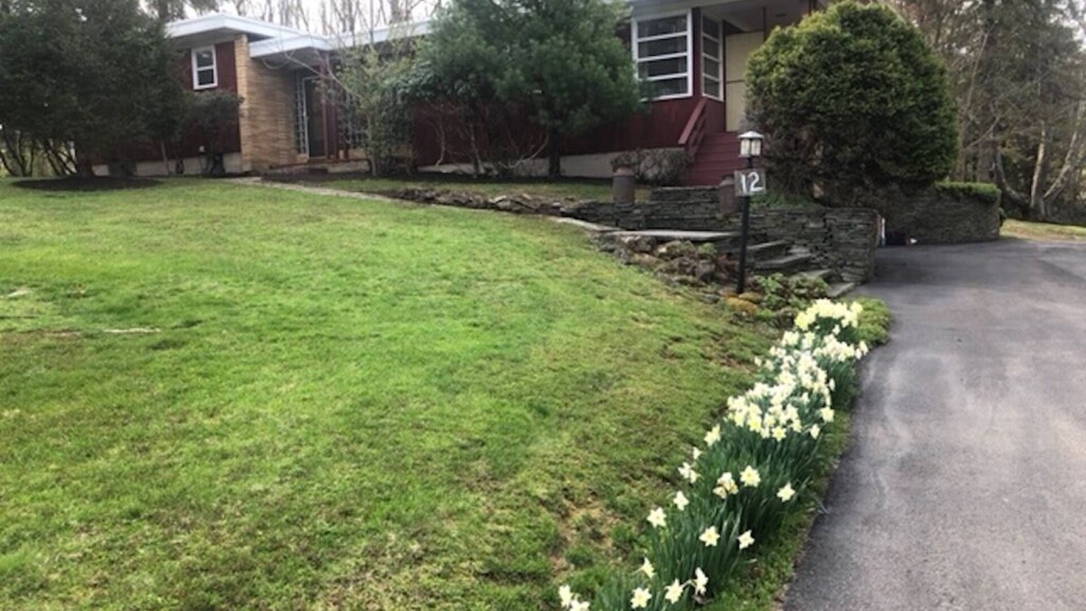 Livingston Manor House | Mid-Century Modern Catskill Retreat, Walk to town