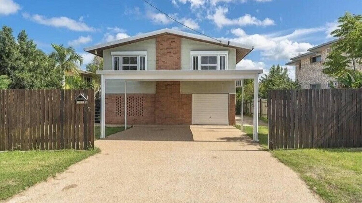The Range House | Mid Century Modern 2 story Home