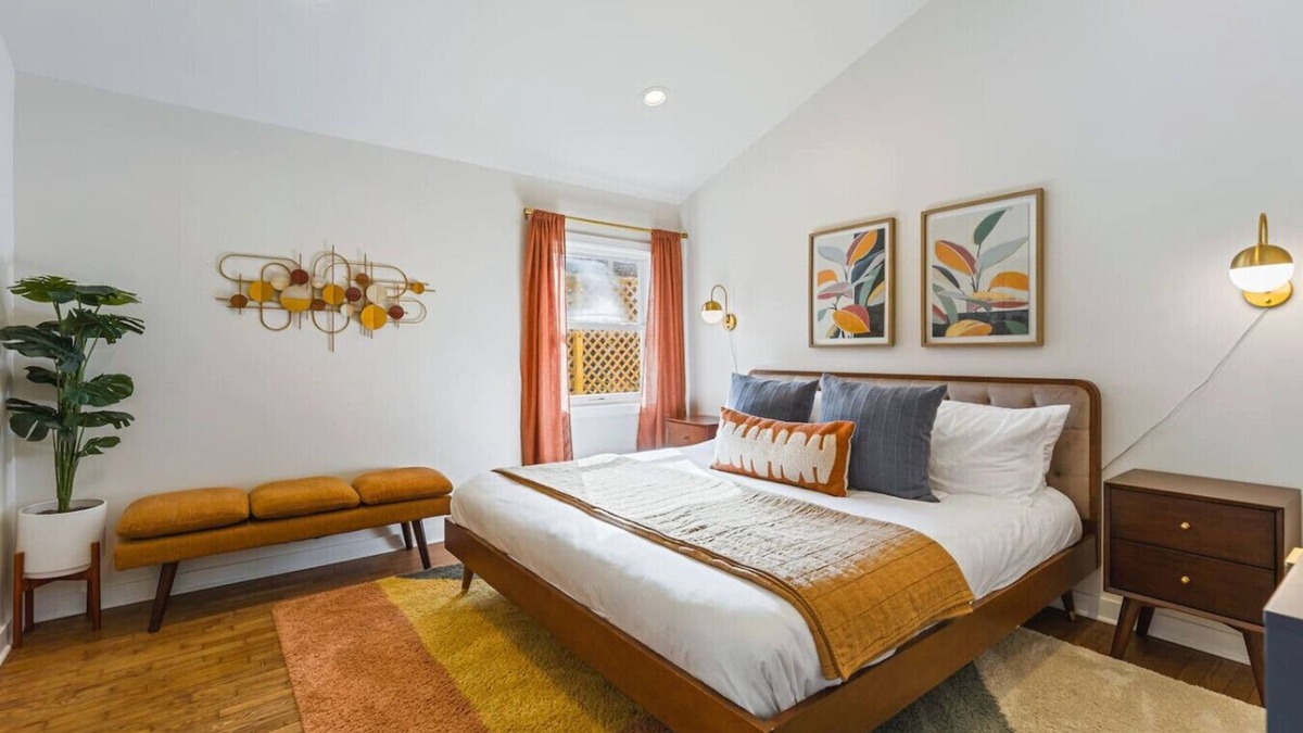 Eastwood Condo | Mid-Century Modern Nashville Condo Near Restaurants, Coffee & Bars
