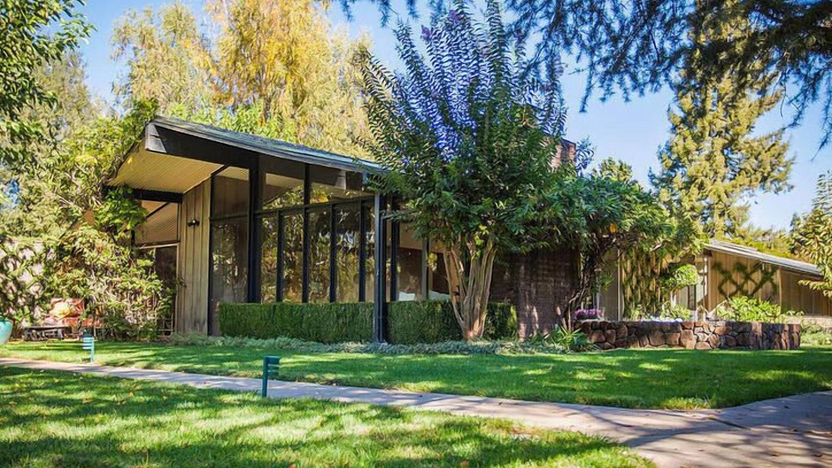 St. Helena House | Mid-Century Modern Wine Country