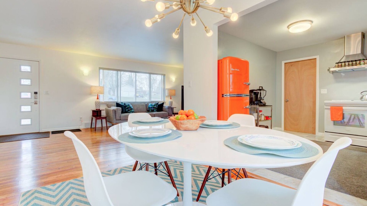 Beavercreek House | Mid Mod Inspired - WSU, WPAF Base, Soin Med Center