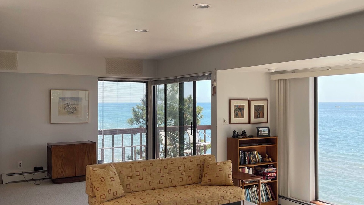 Spring Lake House | MidCentury Beach House