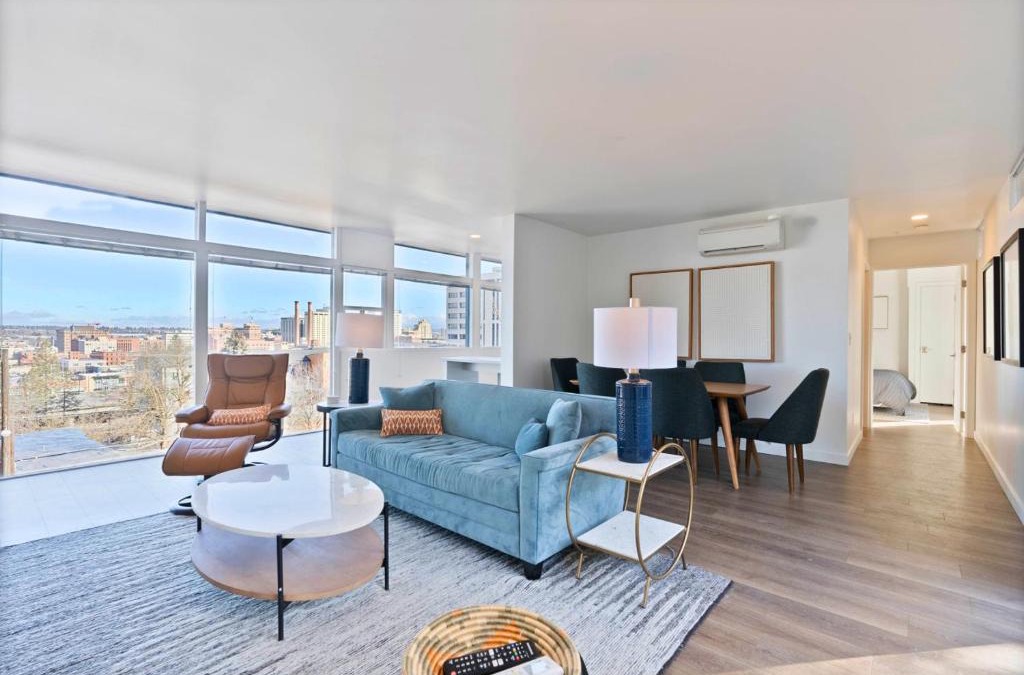 Cliff - Cannon Apartment | Midcentury Gem w Free Parking and Stunning DT Views