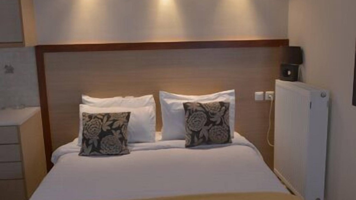 Meteora House | Midia Suites