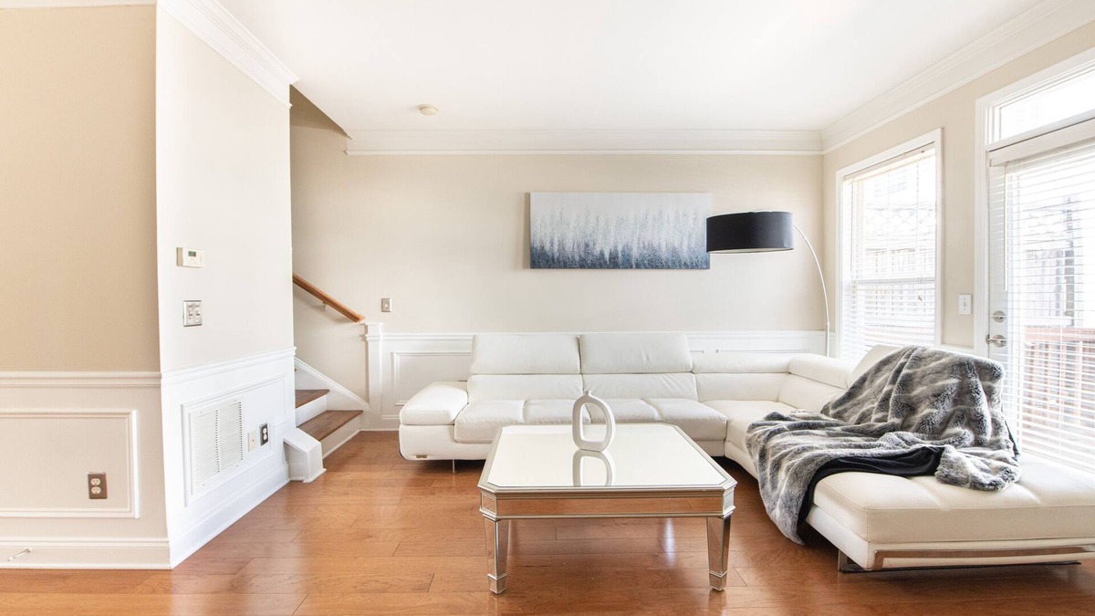 Atlantic Station Area House | Midtown/Atlantic Station 3 Bedroom Luxury Townhouse- Free Parking- Fast Wifi