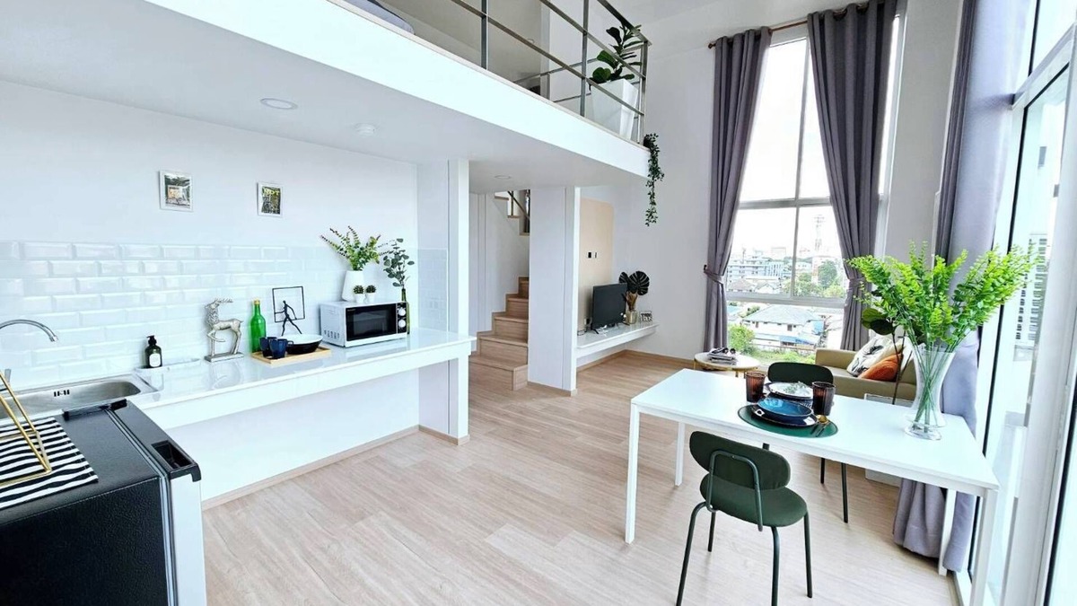 Lat Yao Apartment | Midtown Duplex 272 : free WIFI, 150 meters to BTS , 100 meters to shopping mall