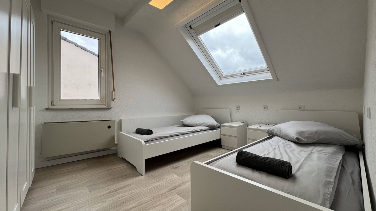 Obertshausen Apartment | Mieterlux BNB App für 2 Person