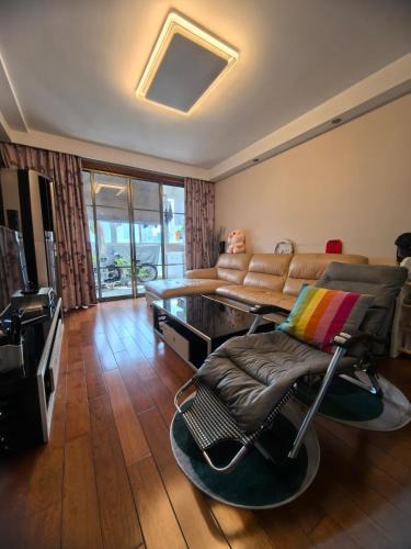 Yangpu House | Mike Room