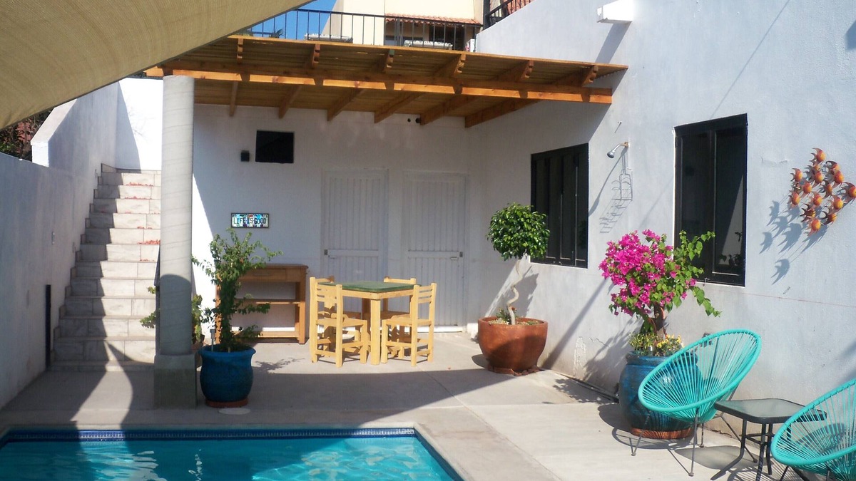 Loreto House | Milagro Guest House, Seaside Bungalow with Ocean View and a Private Pool!