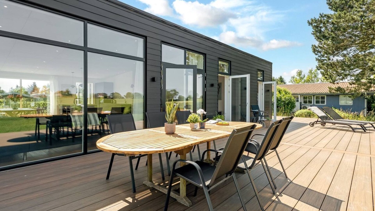 Bog By House | "Milena" - 1.5km from the sea by Interhome