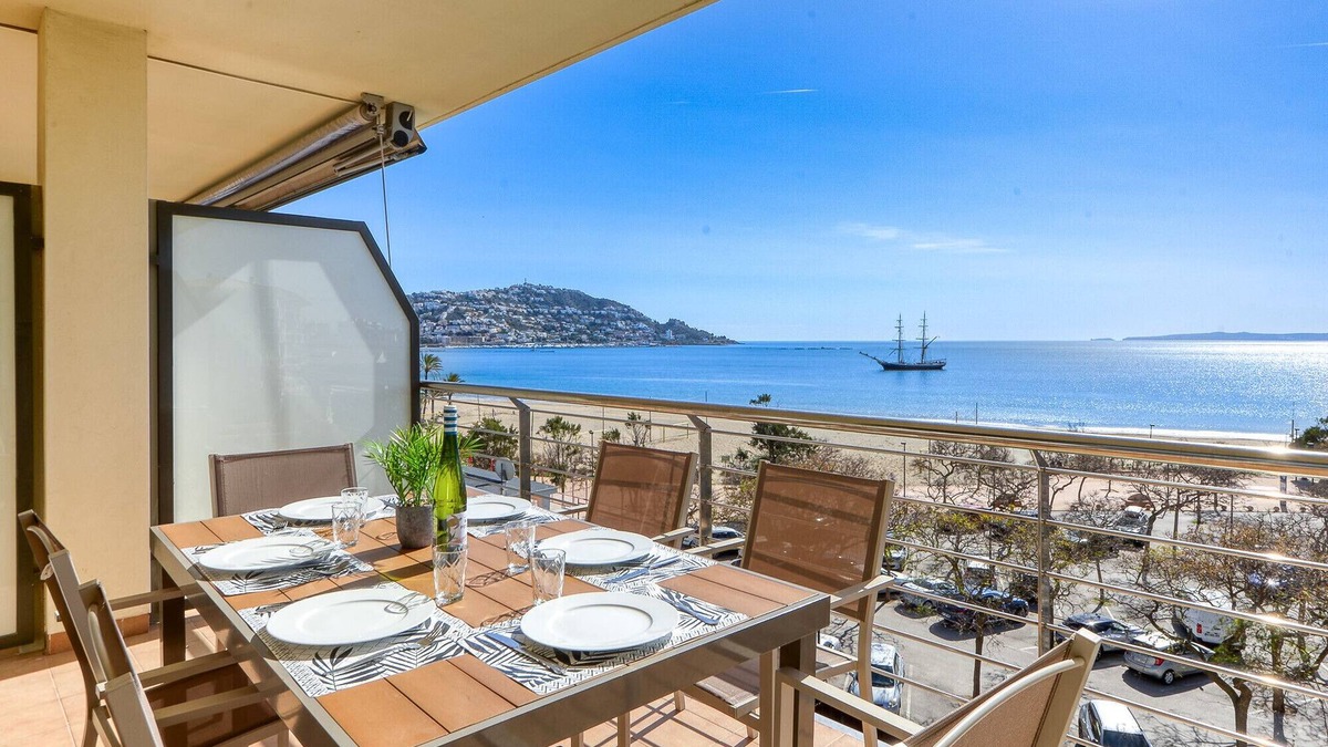 Santa Margarida Apartment | MILENI 1 1 4 3 Roses