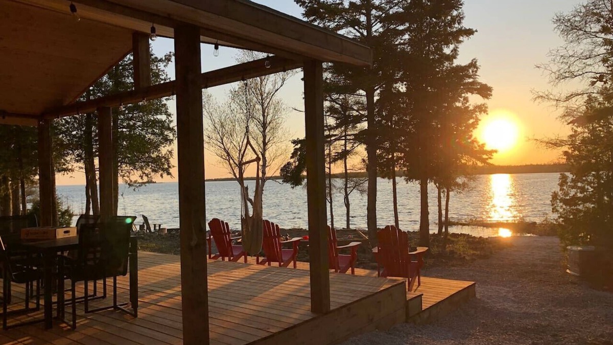 Tobermory Cabin | Miles Away Cabin Sunsets and S’mores (Lake Huron)