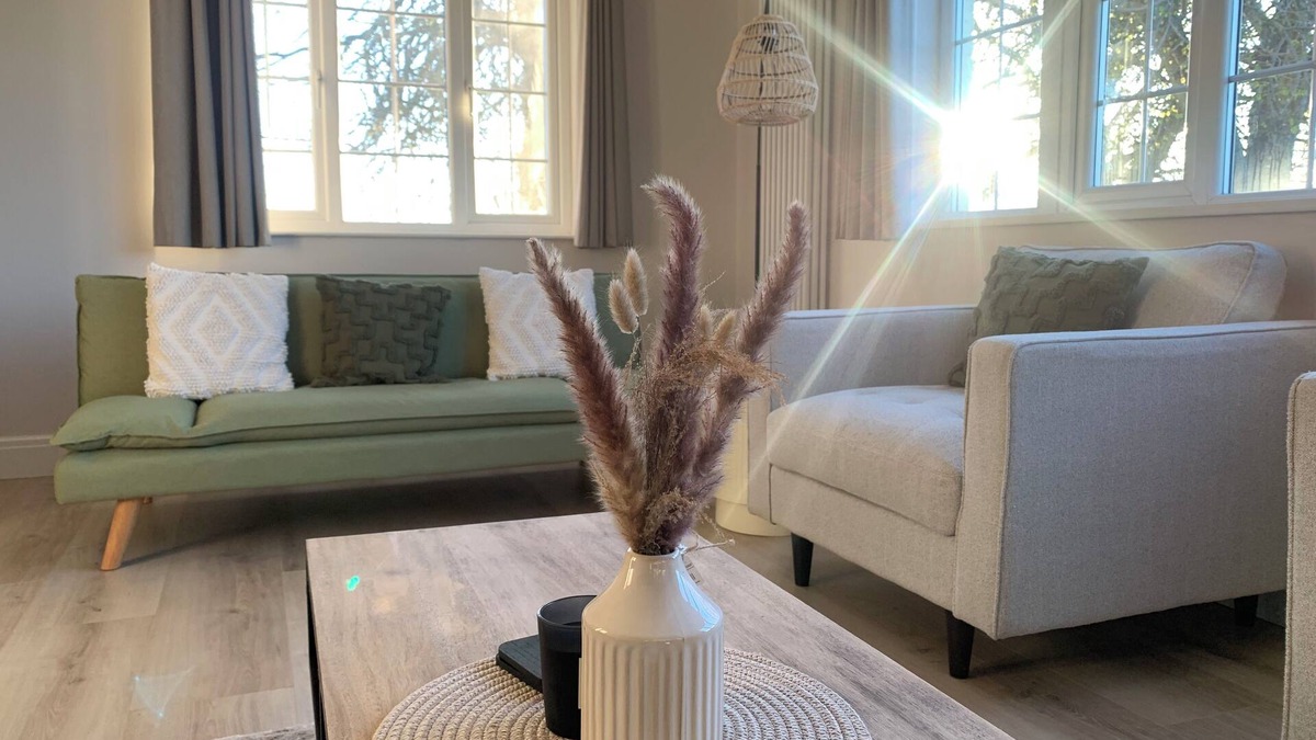 Hambledon House | Mill Down Cottage -Hambledon Vineyard