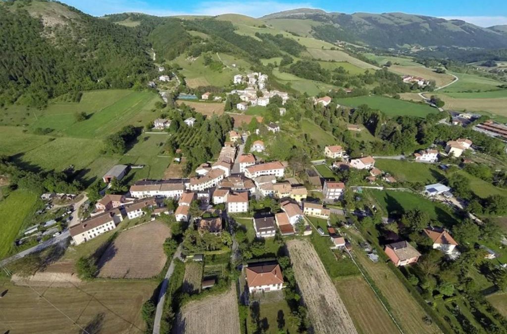 Serravalle di Chienti House | Mille papaveri rossi casa Ruggero