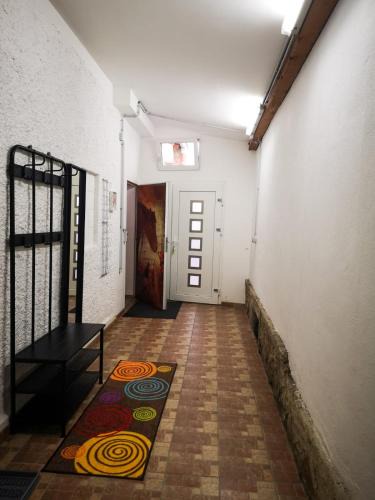 Muerzzuschlag Apartment | Millenium Inn Ferienwohnung Top 2