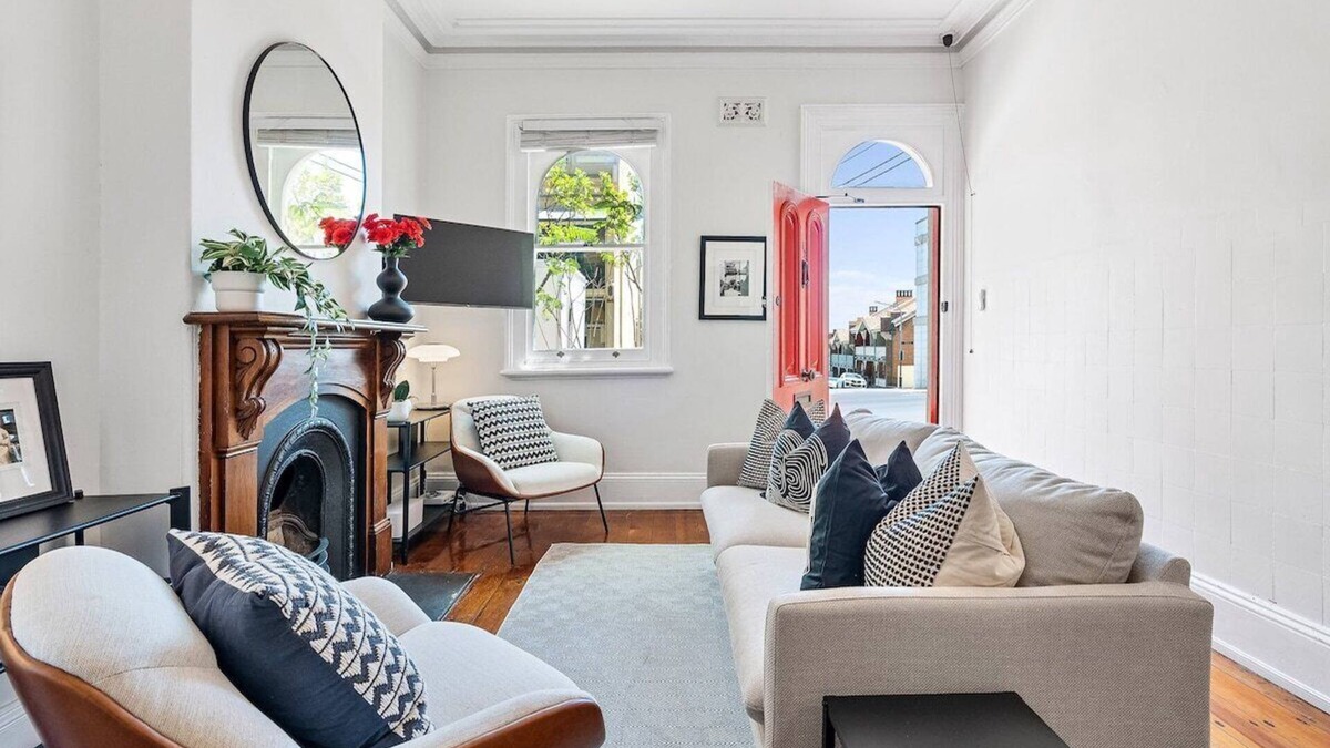 Millers Point House | Miller's on Kent - Heritage house with breathtaking harbour views.