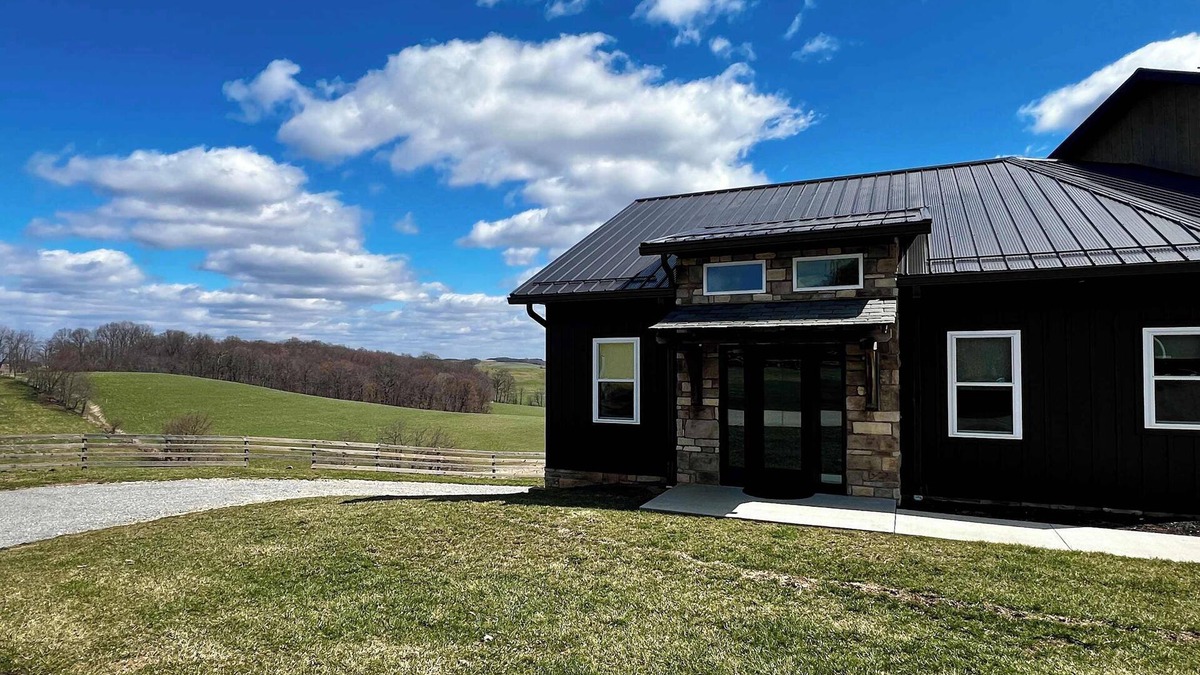Sugarcreek House | Millhart Family Lodge & Rec Center