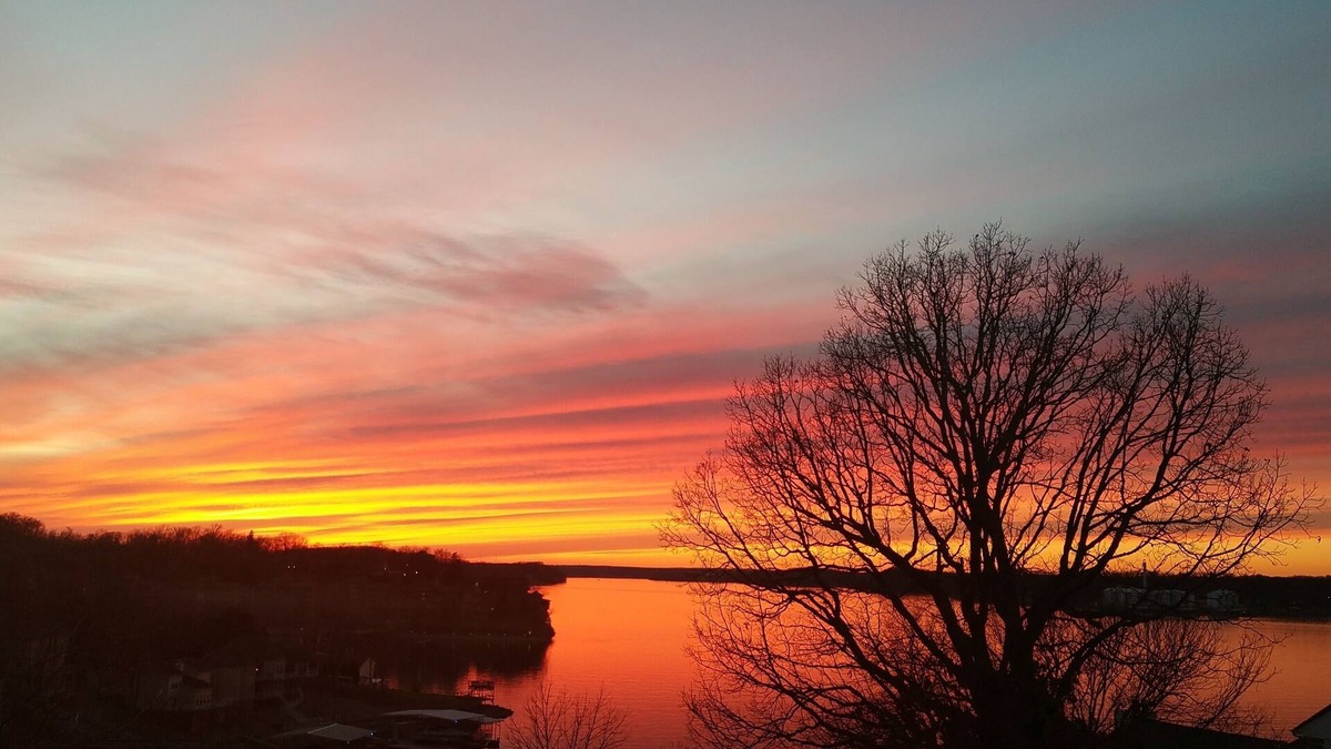 Lake Ozark Condo | Million Dollar view of the Lake on Horseshoe Bend