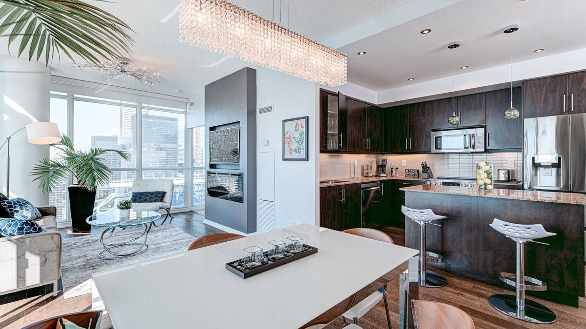 Downtown Toronto Apartment | Million Dollar Views | CN Tower + Waterfront