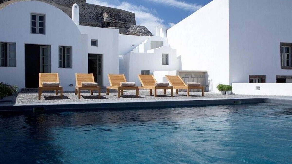 Pyrgos Villa | Milos Canava Katikia Santorini Villa with Pool & Caldera Views