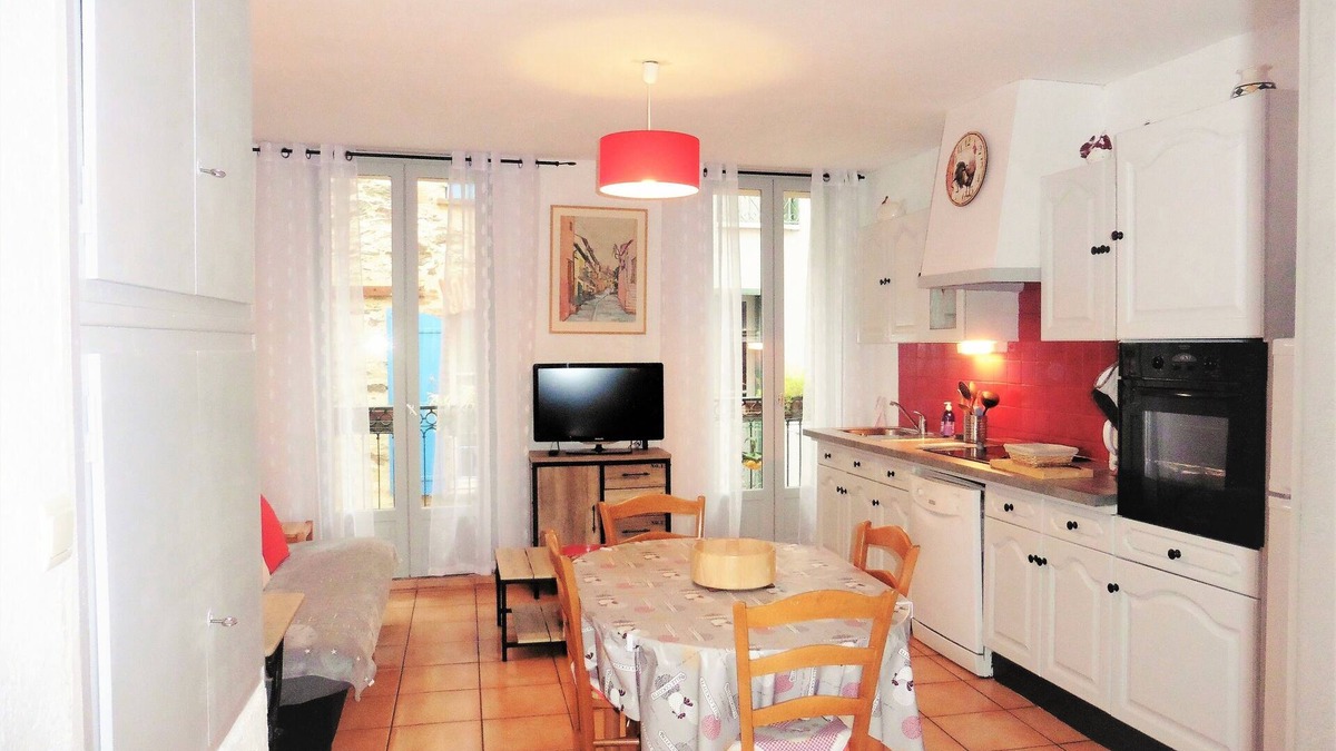 Collioure Apartment | MIMI CHOU: Beach at 100 m, Air conditioning, Wifi, Classified ★