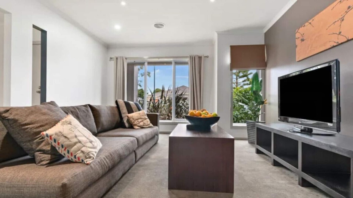Miners Rest House | MIN003 · Finest Nest: A Ballarat Retreat for Families