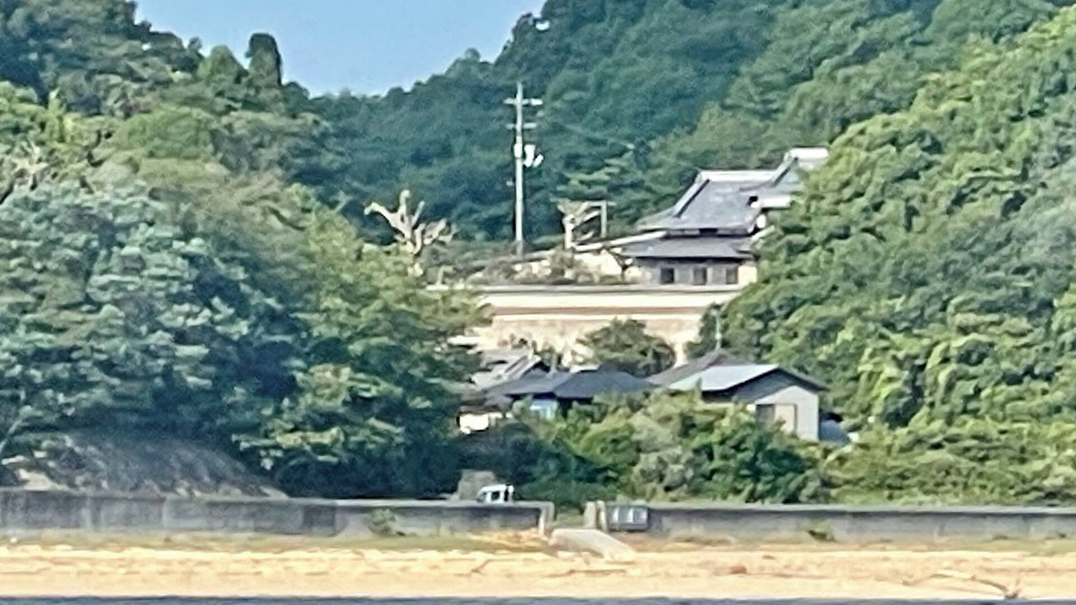 Kure House | minamiseto karoto kazemachitei