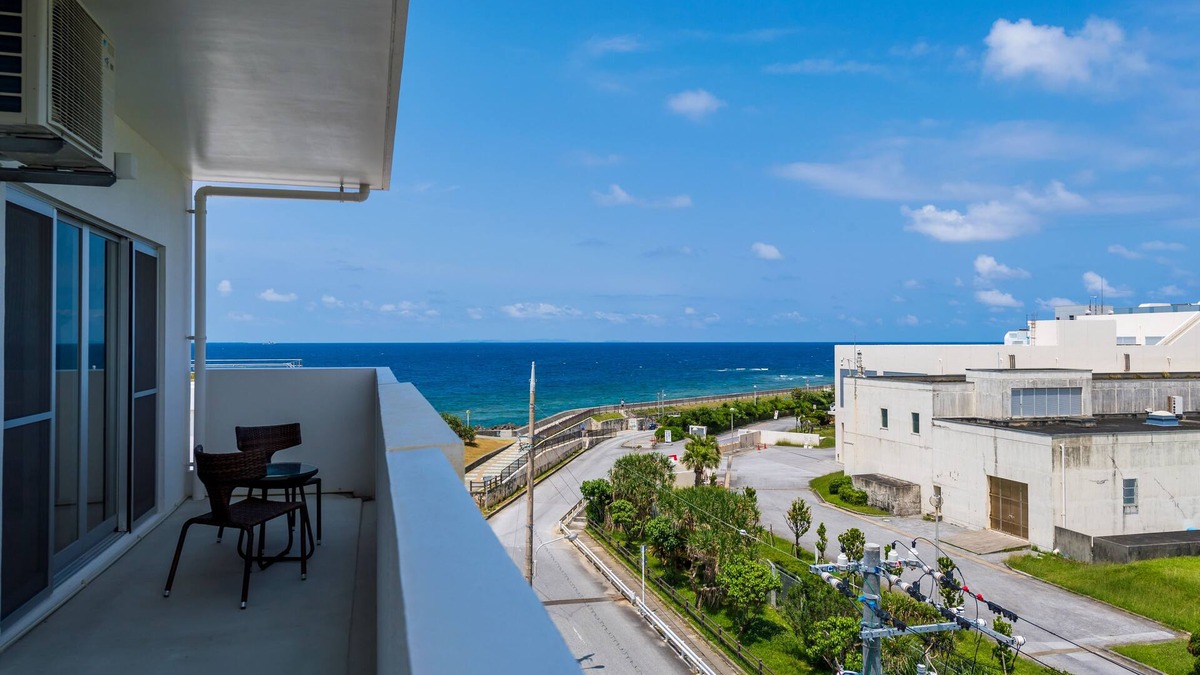 Chatan Condo | MINATO Chatan Seaside Condominium