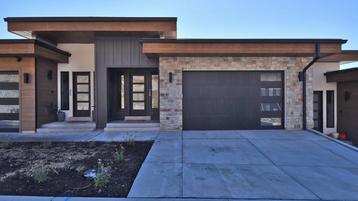 Hideout House | Miner's Hideout by Casago