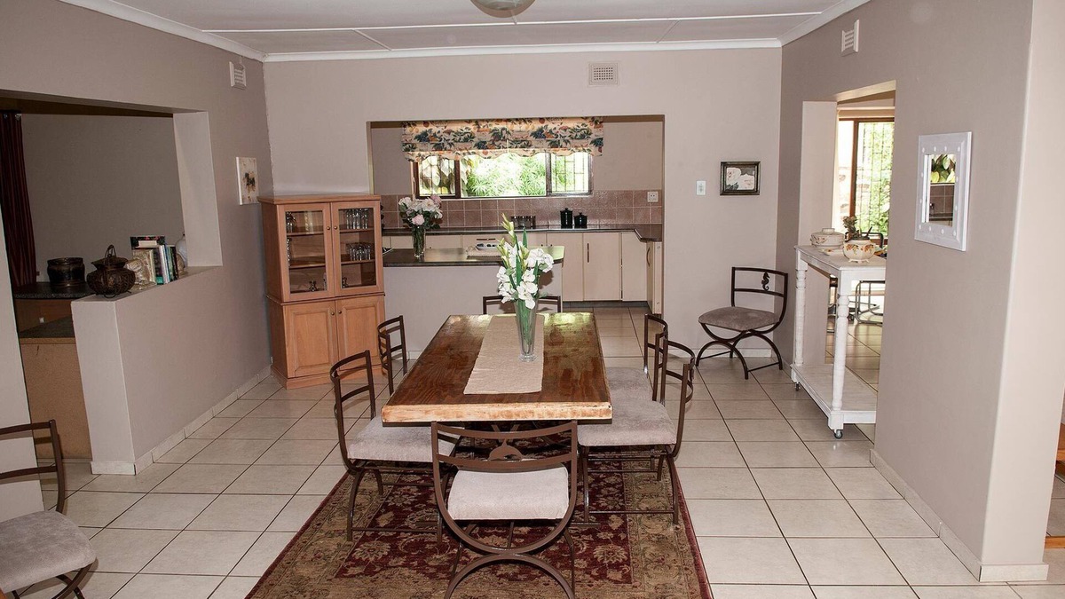 Illovo Beach Villa | Mingling's Place Illovo Beach, Features