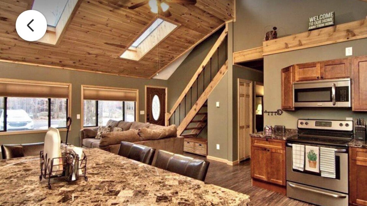 Lake Ariel House | Mini cabin in gated community monthly vaca w/amenities
