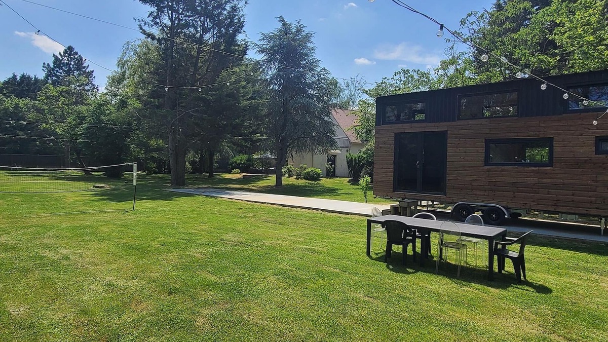 Pontault-Combault House | Mini Maison Tiny House 6 Pers sur Jardin de 3800m2 Avec Jacuzzi