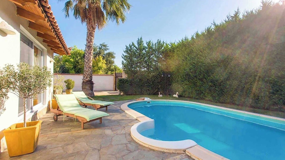 Salamis House | Mini Paradise Salamina - Private Pool Retreat!