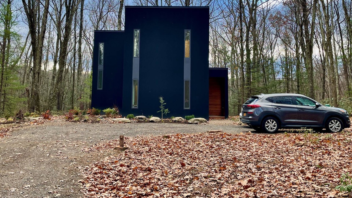Accord House | Minimalist House In Woods