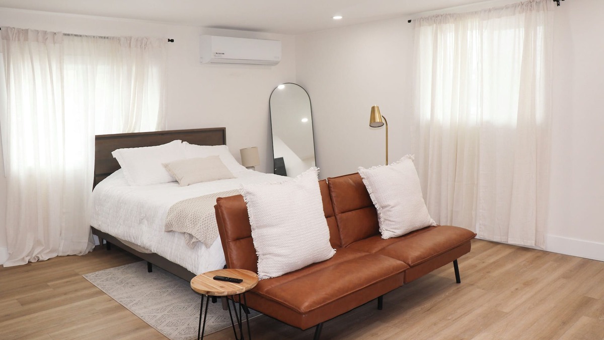 Serra Mesa Apartment | Minimalist Hub