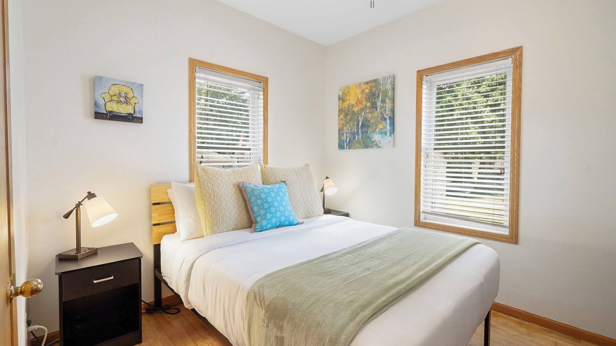 West Side House | MINNeSTAY* Cherokee Park