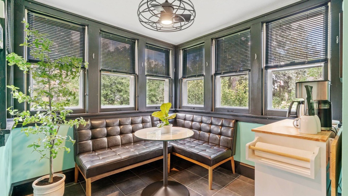 Northeast Minneapolis House | MINNeSTAY* Lowry Parlour | Piano