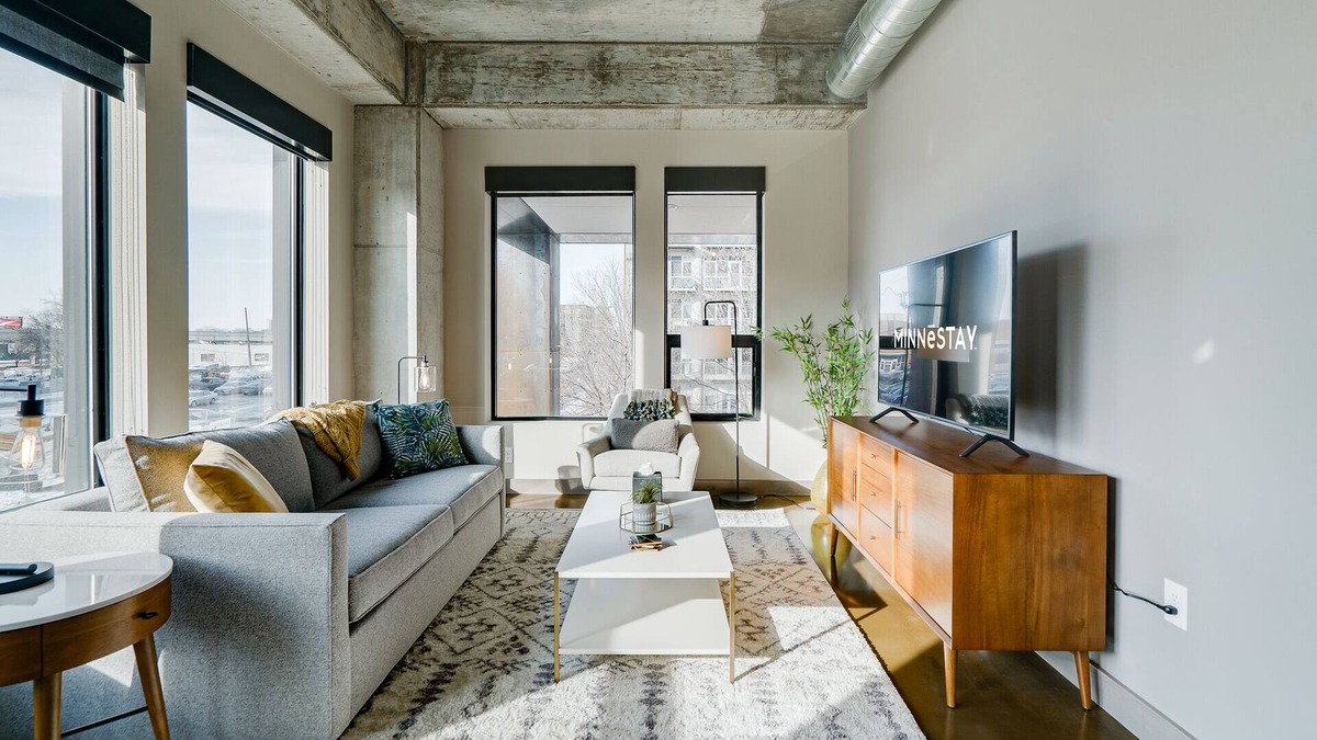 Warehouse District Apartment | MINNeSTAY* Sable 21 One Bedroom | North Loop | Target Field