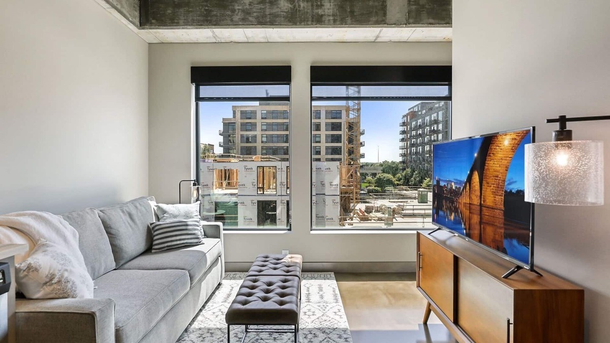 Warehouse District Apartment | MINNeSTAY* Sable 308 North Loop