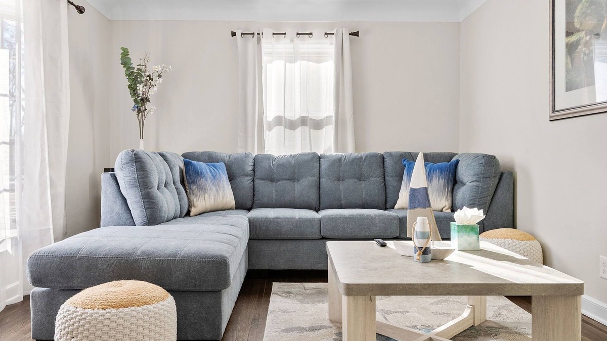 Waite Park House | MINNeSTAY* St. Anthony Place | Family