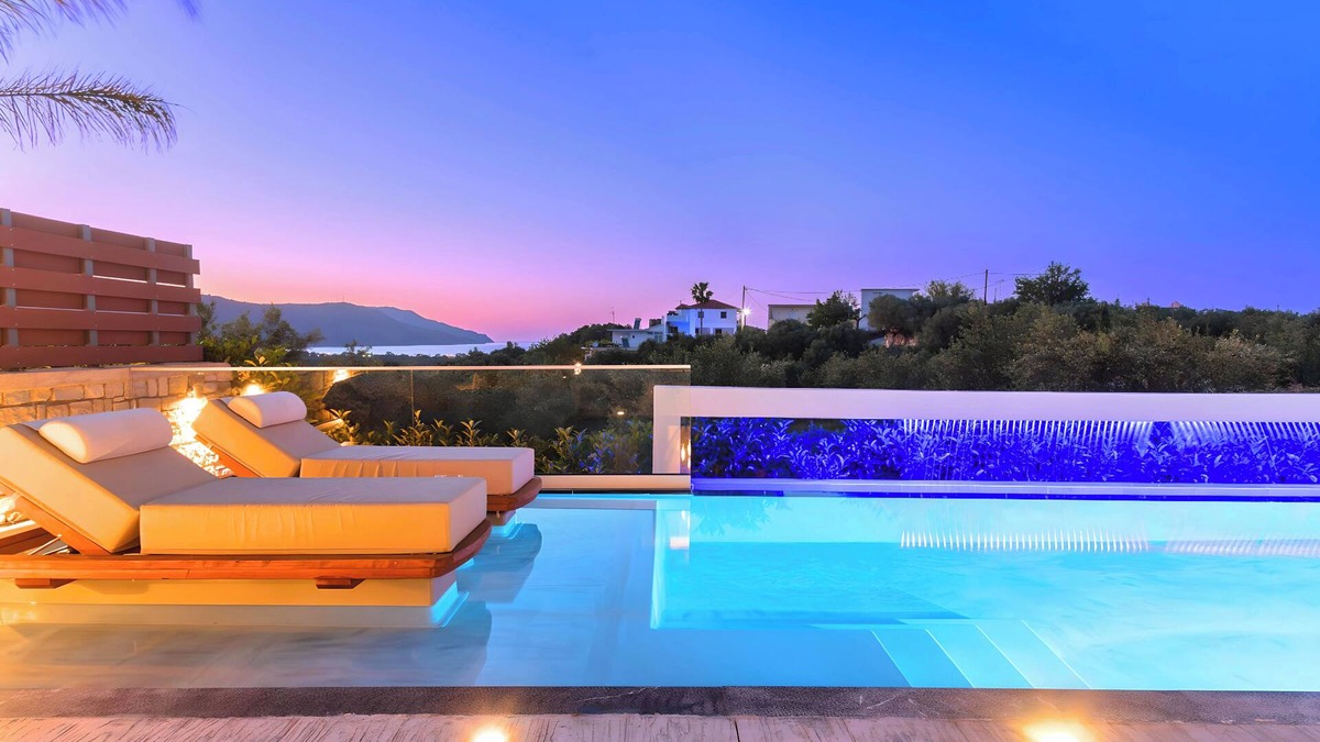 Filaki Villa | Minoas Maxima Villa | 2 Heated Pools | 18 guests