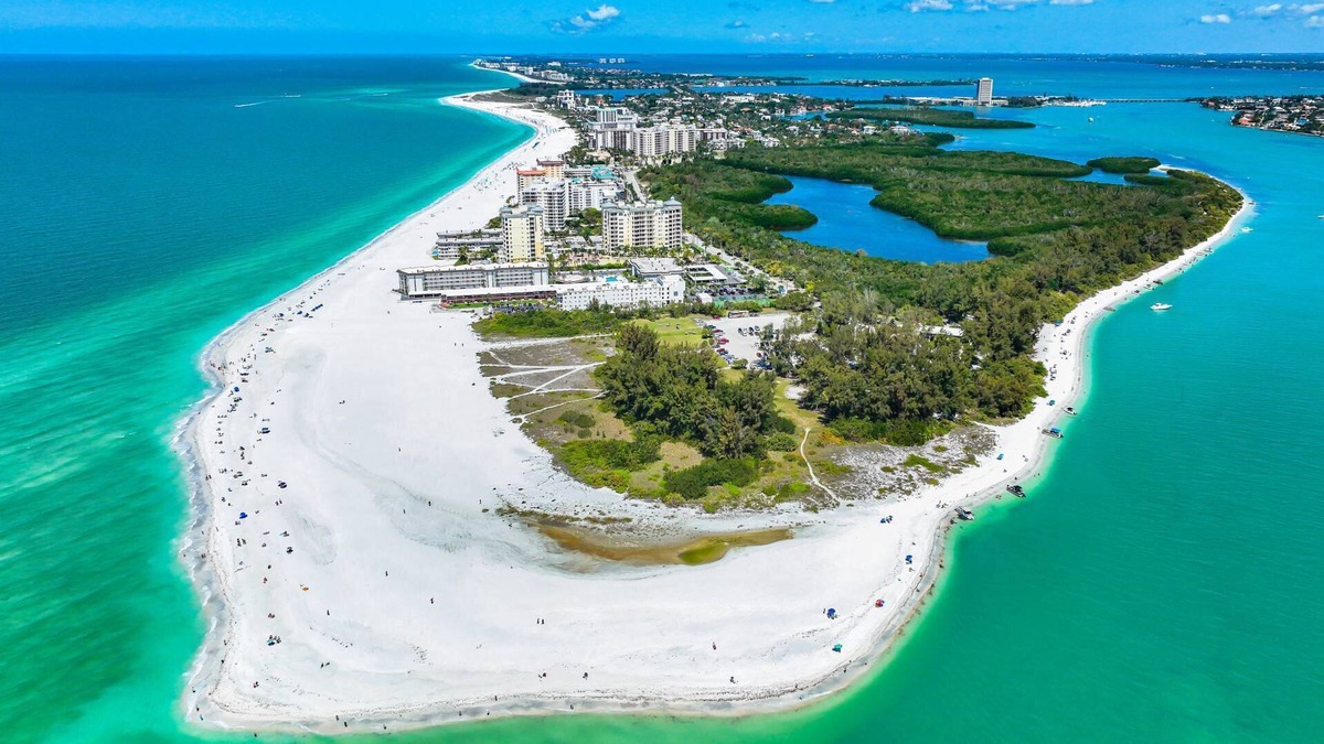 Siesta Key Village Condo | Minorga in Siesta Key Village