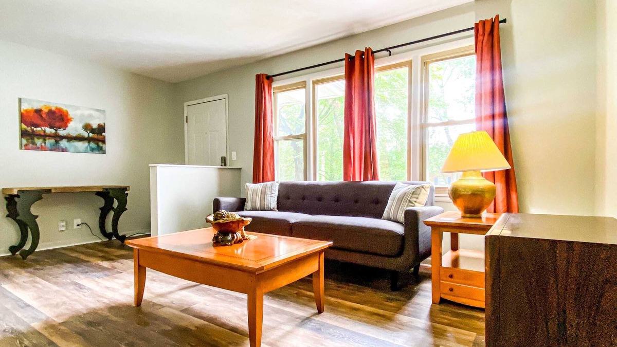 Normal House | Mins to Alabama A&M & Downtown - Cozy Hideaway